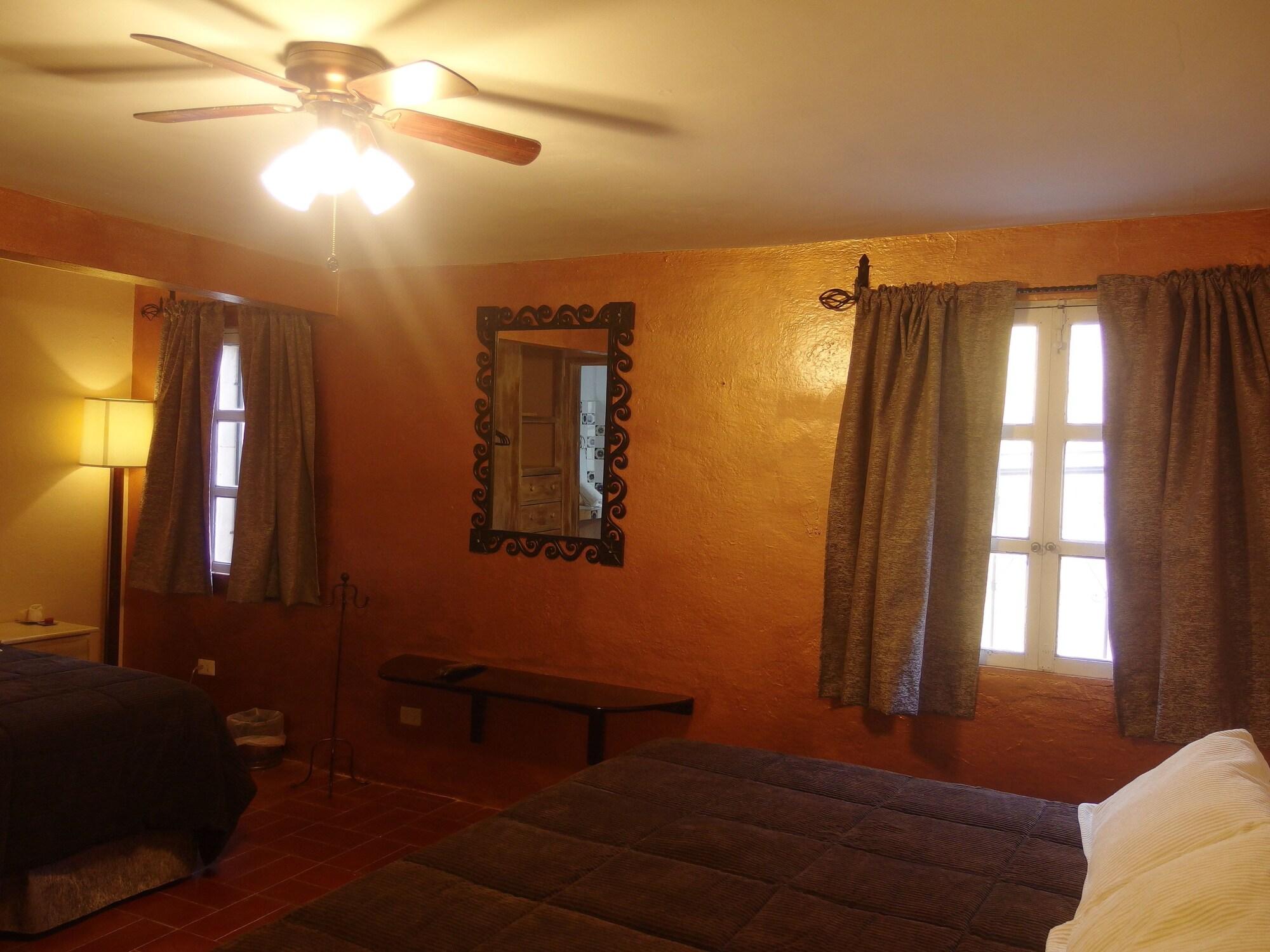Casa De Las Conservas Comfort San Miguel de Allende Esterno foto